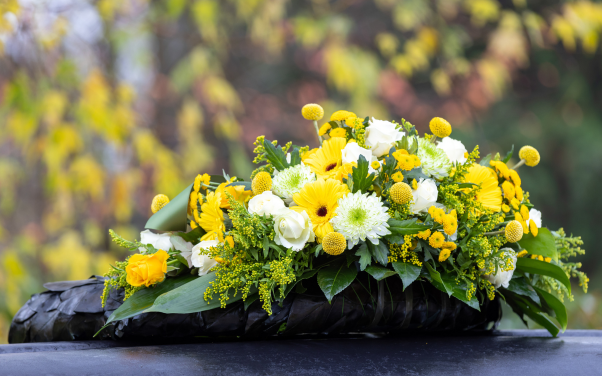 รับจัดดอกไม้งานศพ